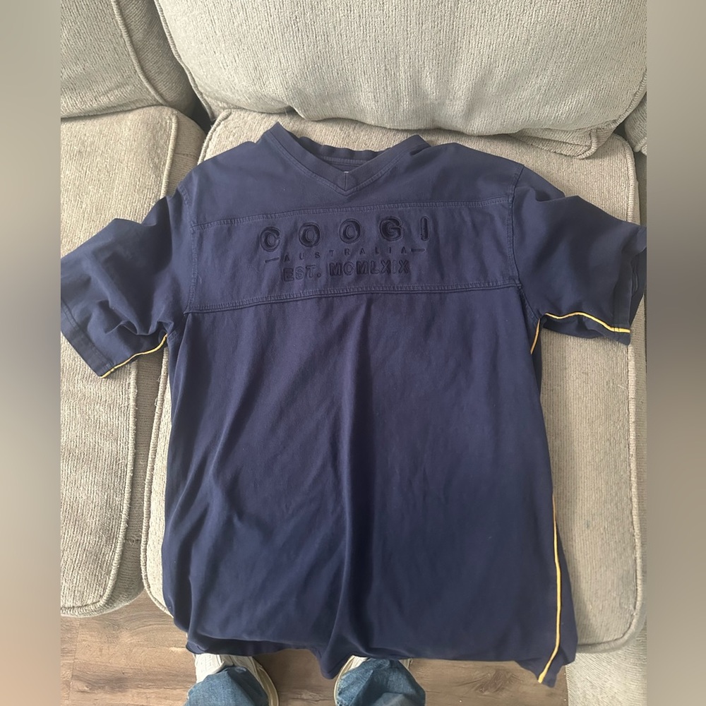 Coogi Australia t shirt